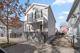 201 Portsea St, New Haven, CT 06519 - Photo 3