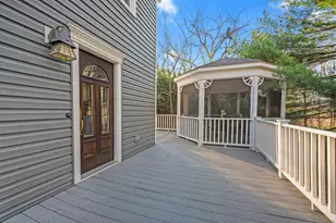 9 Cedar Dr, Cromwell, CT 06416 - Photo 11