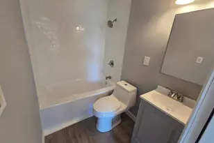 60 Maple St, East Hartford, CT 06118 - Photo 9