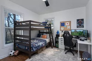 8 Howard Ave, Meriden, CT 06450 - Photo 3