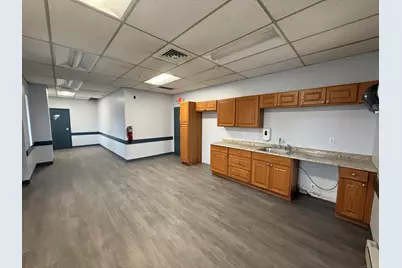 182 Commerce Street, East Haven, CT 06512 - Photo 5