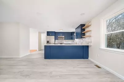 16 Landing Circle, Windsor, CT 06095 - Photo 9