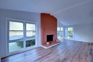 204 Trout Brook Dr, West Hartford, CT 06110 - Photo 9