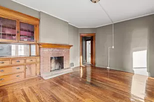 171 Edgewood St, Hartford, CT 06112 - Photo 9