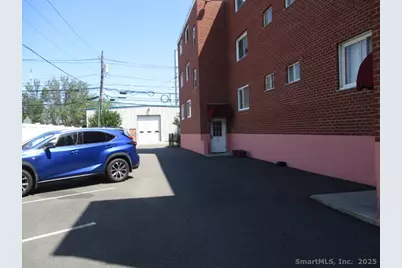 4 Van Zant Road #A2, Norwalk, CT 06855 - Photo 9