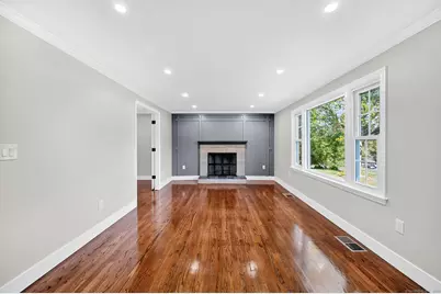 411 Slater Street, South Windsor, CT 06074 - Photo 5