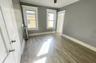 275 Cooke St, Waterbury, CT 06710 - Photo 11