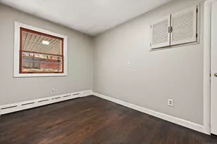 30 Doran St, Waterbury, CT 06704 - Photo 9