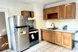 219 Connecticut Ave, New London, CT 06320 - Photo 1