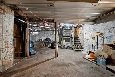 25 Manhattan Avenue, Bridgeport, CT 06606 - Photo 23