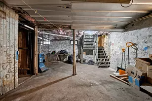 25 Manhattan Ave, Bridgeport, CT 06606 - Photo 23