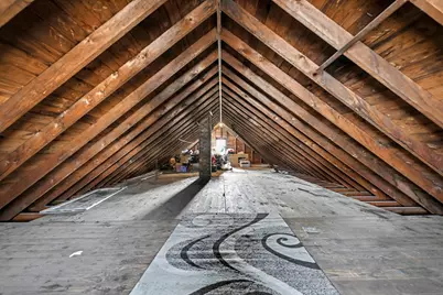 25 Manhattan Avenue, Bridgeport, CT 06606 - Photo 21