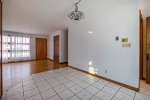 3845 Old Town Rd, Bridgeport, CT 06606 - Photo 9