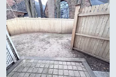 2 West Avenue #APT 5, Norwalk, CT 06854 - Photo 9