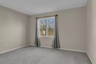 20 Lakeview Dr, Branford, CT 06405 - Photo 25