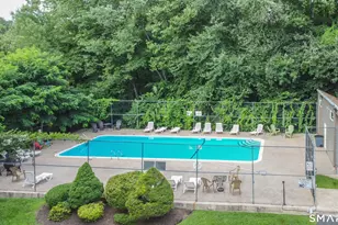 8 Rose Ln, Danbury, CT 06811 - Photo 13