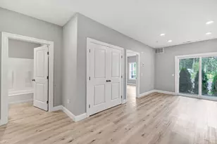 303 Bridgeport Ave, Shelton, CT 06484 - Photo 29