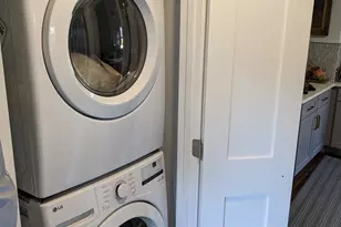 265 Homeland St, Fairfield, CT 06825 - Photo 13