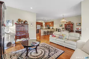 18 Ashwood Cir, Shelton, CT 06484 - Photo 11