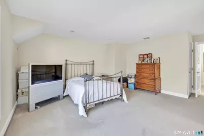 18 Ashwood Circle #18, Shelton, CT 06484 - Photo 19