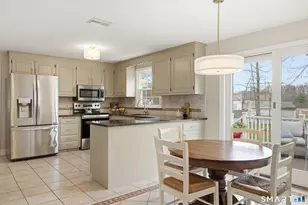 25 Brookhaven Ln, South Windsor, CT 06074 - Photo 9