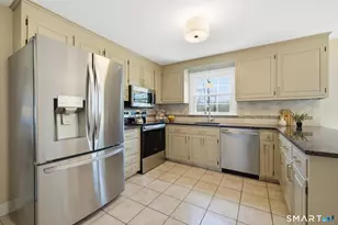 25 Brookhaven Ln, South Windsor, CT 06074 - Photo 7
