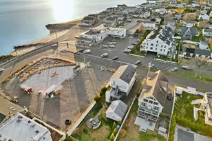 44 Washington Pkwy, Stratford, CT 06615 - Photo 3