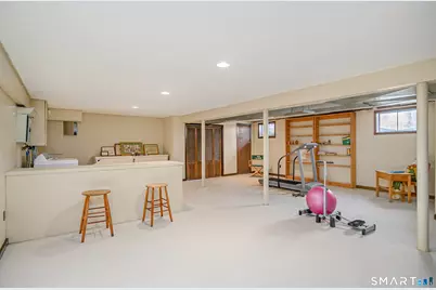 8 Chestnut Hill Drive, New Fairfield, CT 06812 - Photo 29
