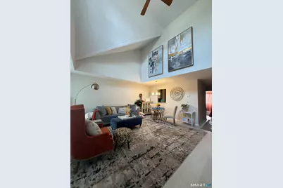 462 Glendale Avenue #20, Bridgeport, CT 06606 - Photo 3