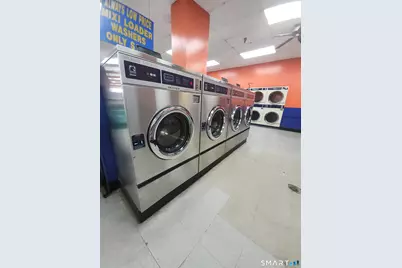 146 Shield Street, West Hartford, CT 06110 - Photo 17