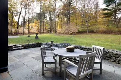 40 Canterbury Lane, Salisbury, CT 06039 - Photo 5