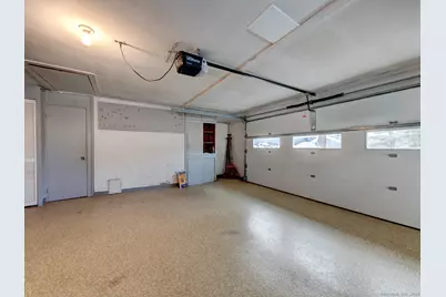 10 McKay Street, Torrington, CT 06790 - Photo 37