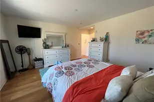 12 Naugatuck Ave, Milford, CT 06460 - Photo 19