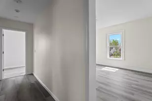 72 S Main St, Wallingford, CT 06492 - Photo 3