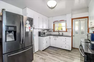 120 N Cliff St, Ansonia, CT 06401 - Photo 13