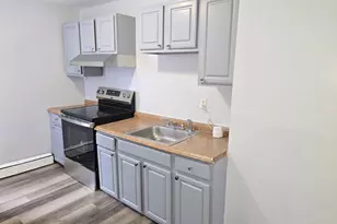 78 Tremont St, New Britain, CT 06051 - Photo 3