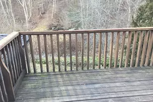 40 Chestnut Hill Rd, Newtown, CT 06482 - Photo 5