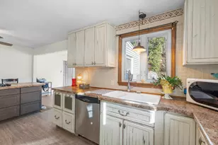 68 Dominican Rd, Branford, CT 06405 - Photo 11