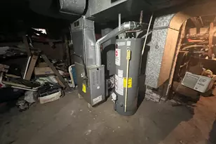 15 Central Ave, Hamden, CT 06517 - Photo 15