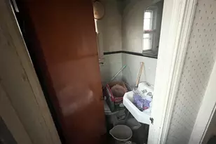 15 Central Ave, Hamden, CT 06517 - Photo 13