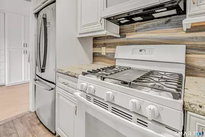 2625 Park Avenue #12H, Bridgeport, CT 06604 - Photo 15