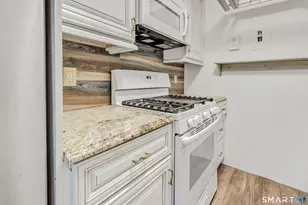 2625 Park Ave, Bridgeport, CT 06604 - Photo 17