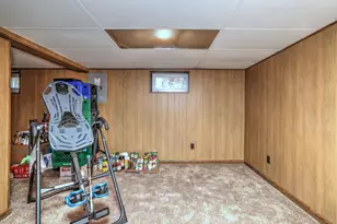 15 Utica St, Milford, CT 06461 - Photo 35