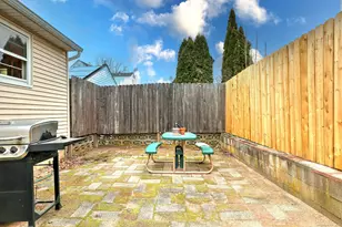 15 Utica St, Milford, CT 06461 - Photo 39