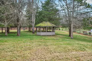 896 Coleman Rd, Cheshire, CT 06410 - Photo 7