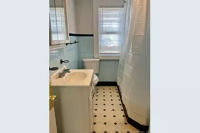 18 Devine Street, North Haven, CT 06473 - Photo 7