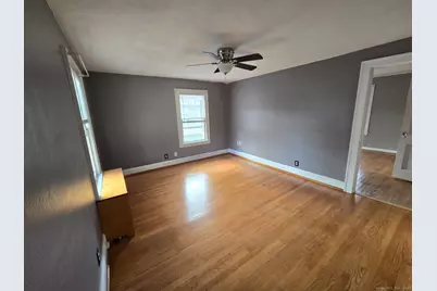 116 Hillside Avenue, Middletown, CT 06457 - Photo 5