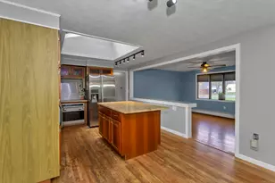 18 Hudson St, Enfield, CT 06082 - Photo 13