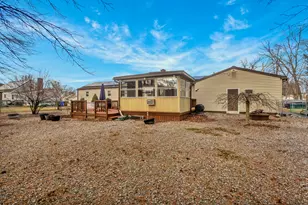 18 Hudson St, Enfield, CT 06082 - Photo 33