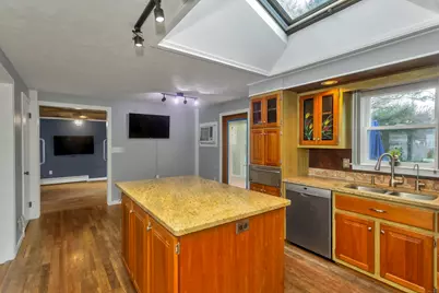 18 Hudson Street, Enfield, CT 06082 - Photo 11